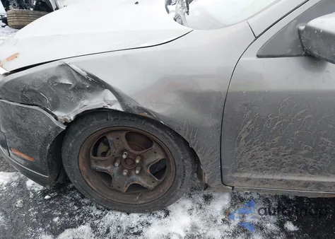 2010 Ford Fusion Se из США, поврежденный, VIN 3FAHP0HA4AR118314